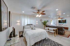 about 5 Mi to Downtown Cozy Bakersfield Studio Rental